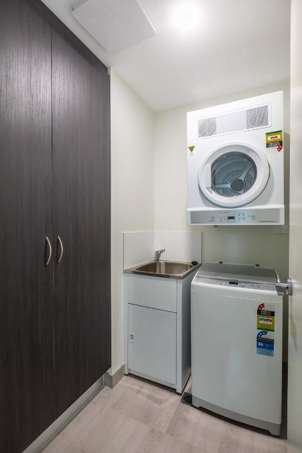 Kula Apartments Parramatta シドニー エクステリア 写真