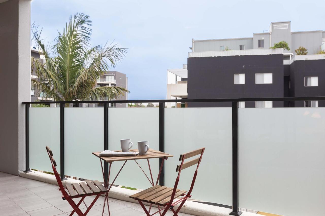 Kula Apartments Parramatta シドニー エクステリア 写真